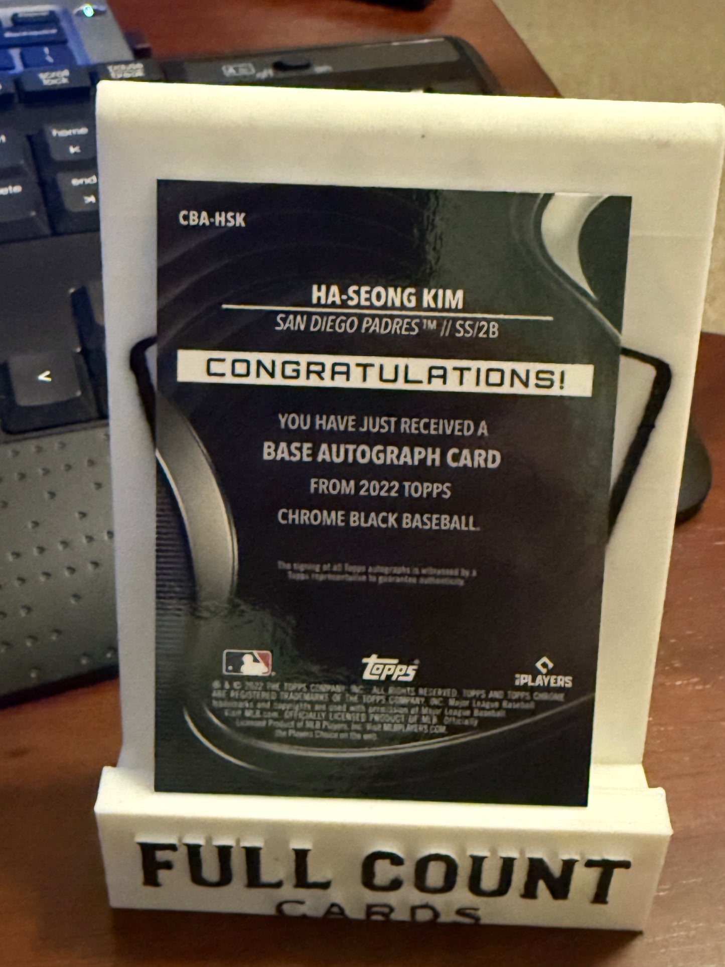 2022 Topps Chrome Black Ha-Seong Kim Auto #CBA-HSK Padres On -Card Auto RC SSP